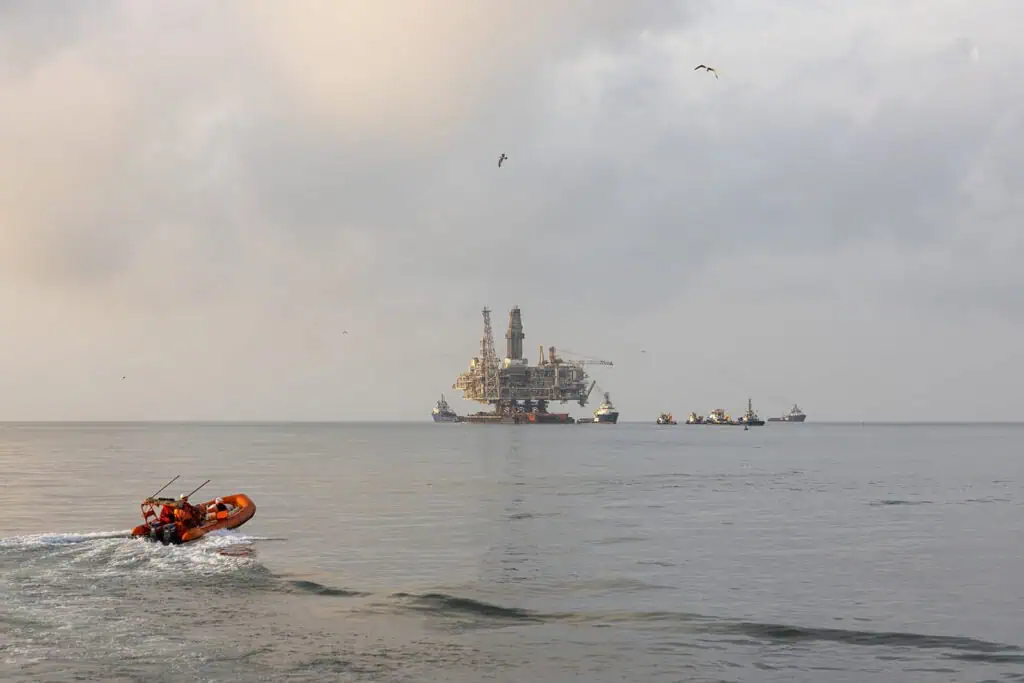 Oil rig in the Caspian Sea, BP ACE field